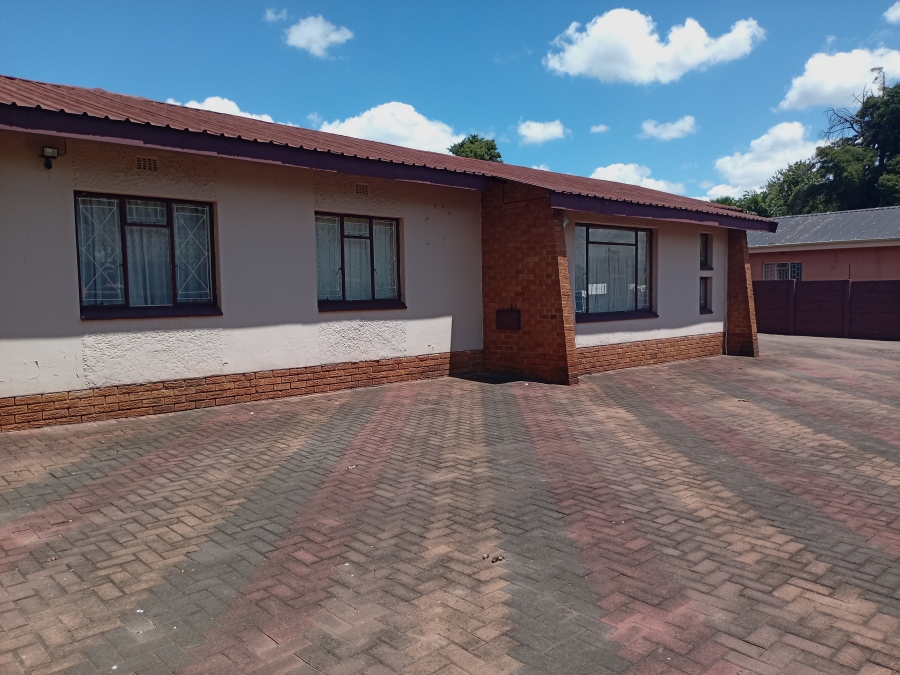 4 Bedroom Property for Sale in Newcastle KwaZulu-Natal