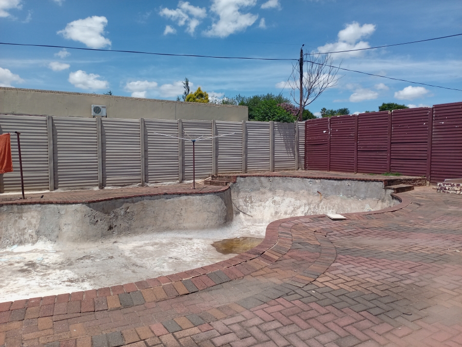 4 Bedroom Property for Sale in Newcastle KwaZulu-Natal