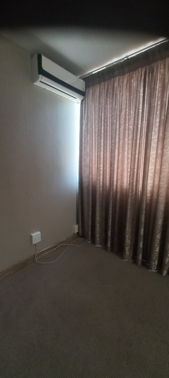 2 Bedroom Property for Sale in Pioneer Park KwaZulu-Natal