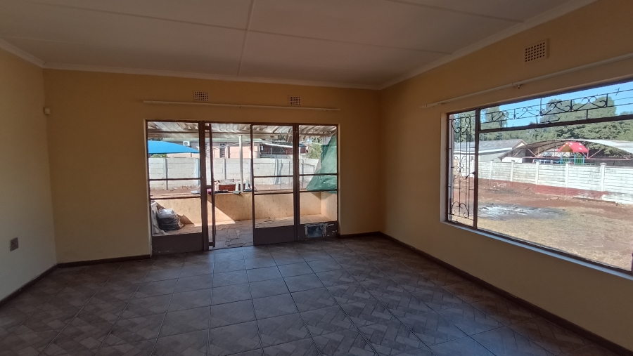 5 Bedroom Property for Sale in Dundee KwaZulu-Natal
