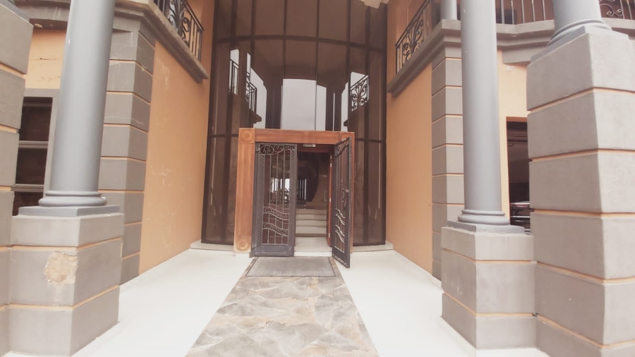 6 Bedroom Property for Sale in Bluff KwaZulu-Natal