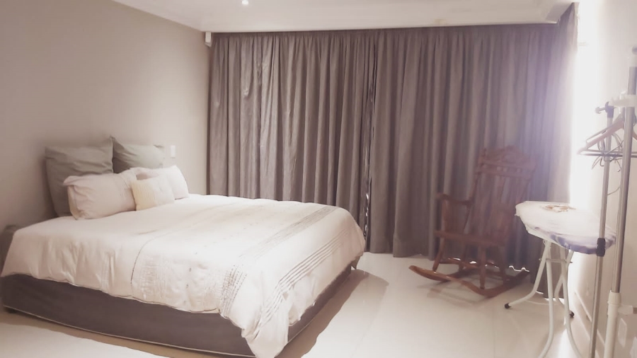 6 Bedroom Property for Sale in Bluff KwaZulu-Natal