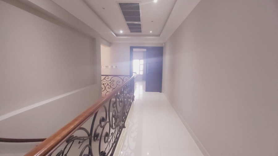 6 Bedroom Property for Sale in Bluff KwaZulu-Natal