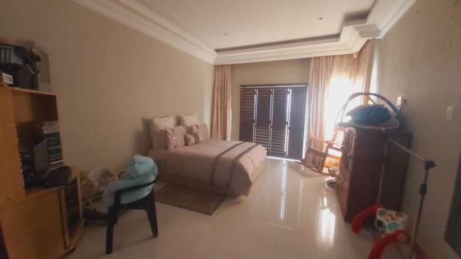 6 Bedroom Property for Sale in Bluff KwaZulu-Natal