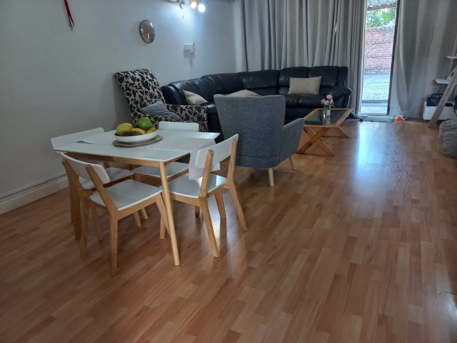 2 Bedroom Property for Sale in Meer En See KwaZulu-Natal