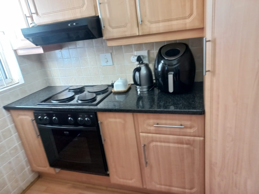 2 Bedroom Property for Sale in Meer En See KwaZulu-Natal