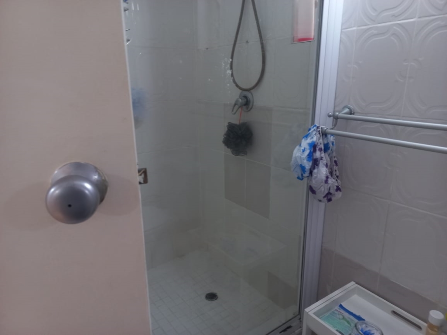 2 Bedroom Property for Sale in Meer En See KwaZulu-Natal