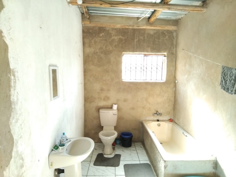 2 Bedroom Property for Sale in Manzana KwaZulu-Natal