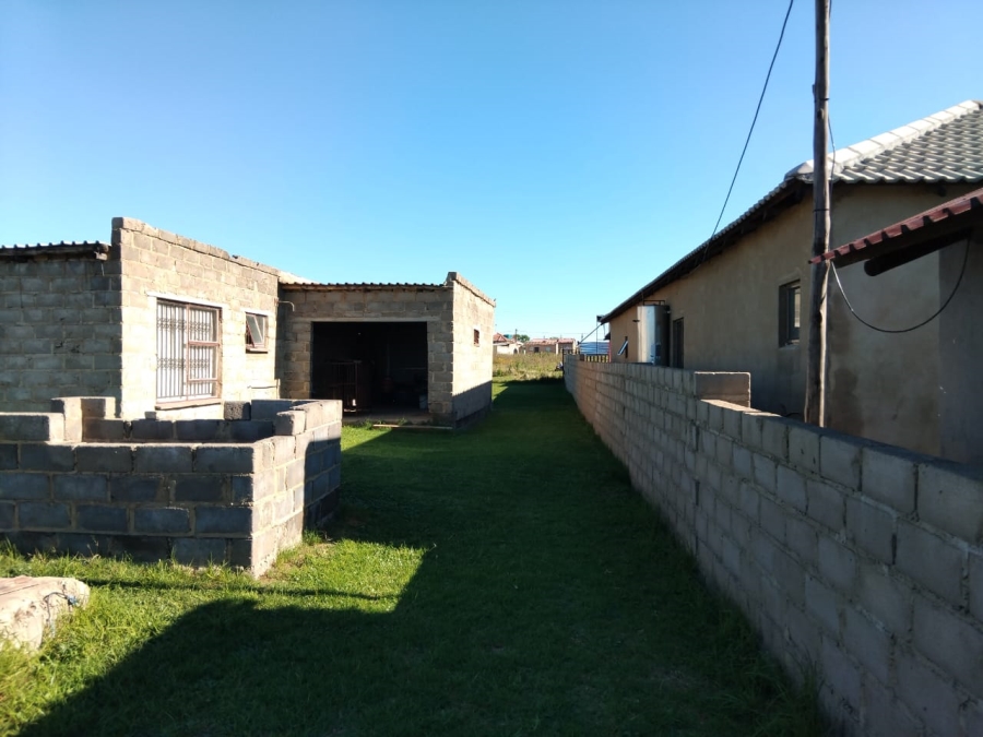 2 Bedroom Property for Sale in Manzana KwaZulu-Natal