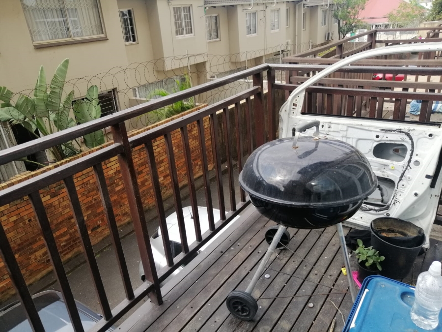 1 Bedroom Property for Sale in Glenwood KwaZulu-Natal