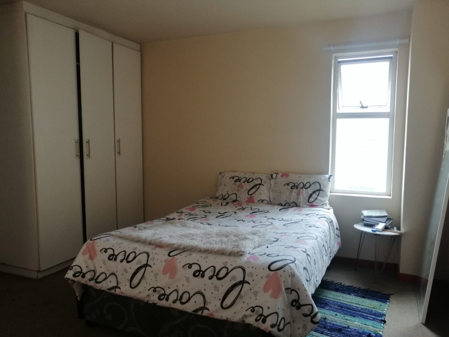 1 Bedroom Property for Sale in Glenwood KwaZulu-Natal