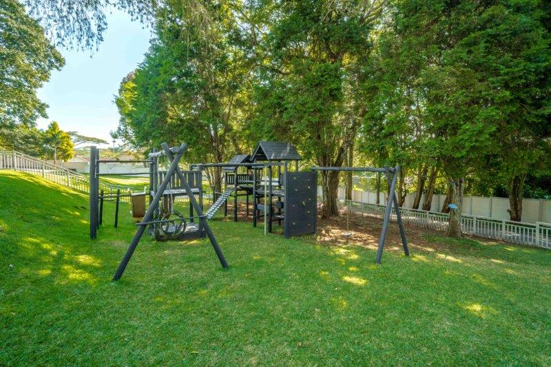 6 Bedroom Property for Sale in Kloof KwaZulu-Natal