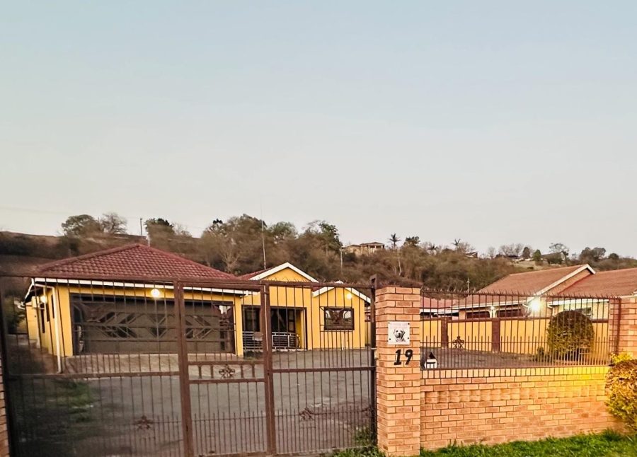3 Bedroom Property for Sale in Lynnfield Park KwaZulu-Natal