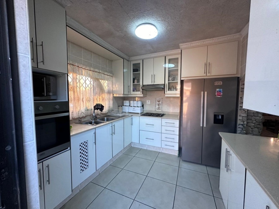 3 Bedroom Property for Sale in Lynnfield Park KwaZulu-Natal