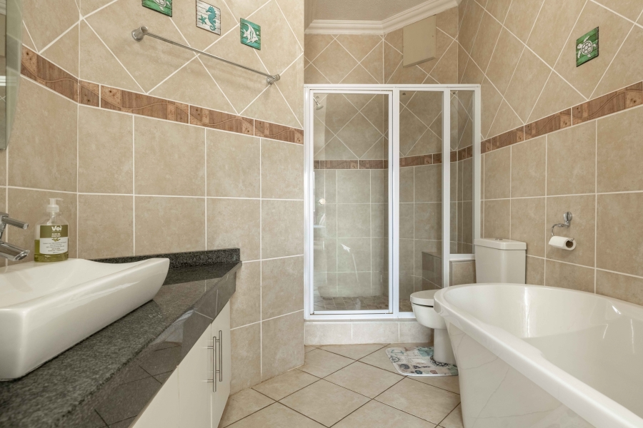 3 Bedroom Property for Sale in Scottburgh Central KwaZulu-Natal