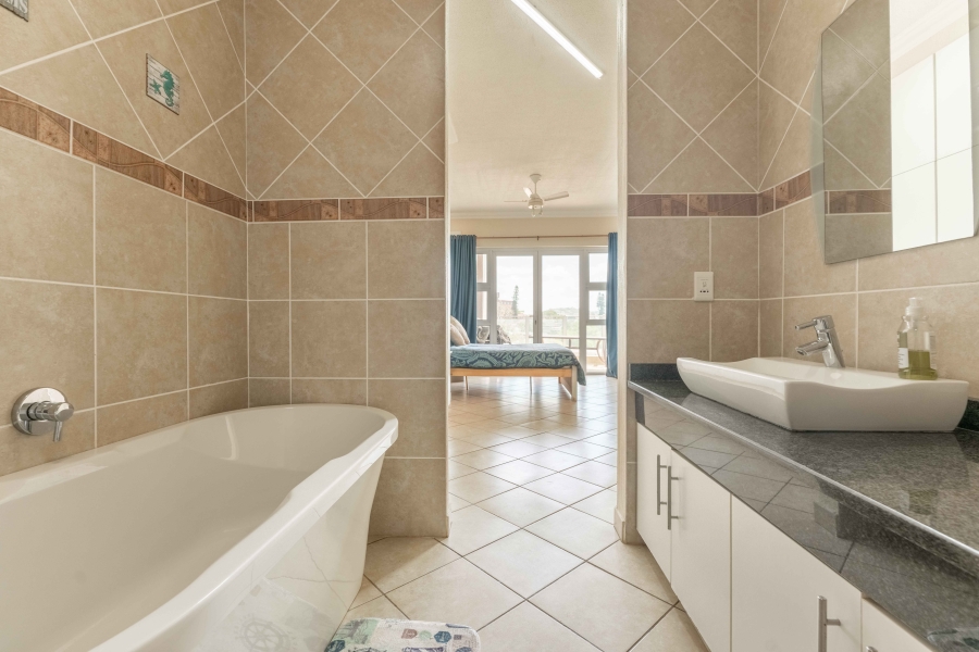 3 Bedroom Property for Sale in Scottburgh Central KwaZulu-Natal