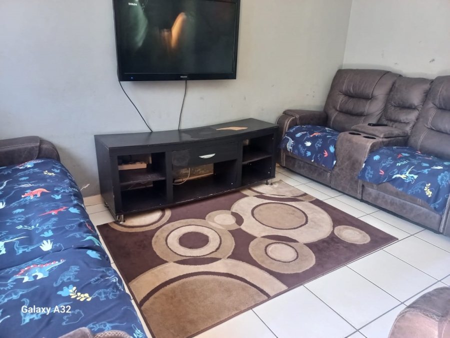 2 Bedroom Property for Sale in Ngwelezana KwaZulu-Natal