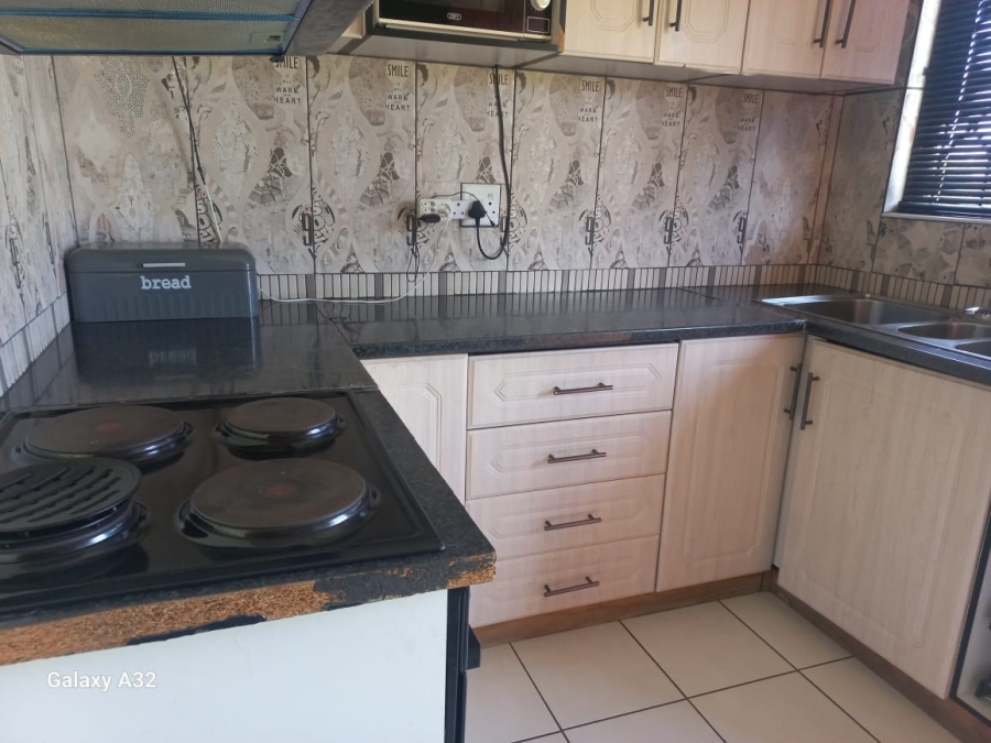 2 Bedroom Property for Sale in Ngwelezana KwaZulu-Natal