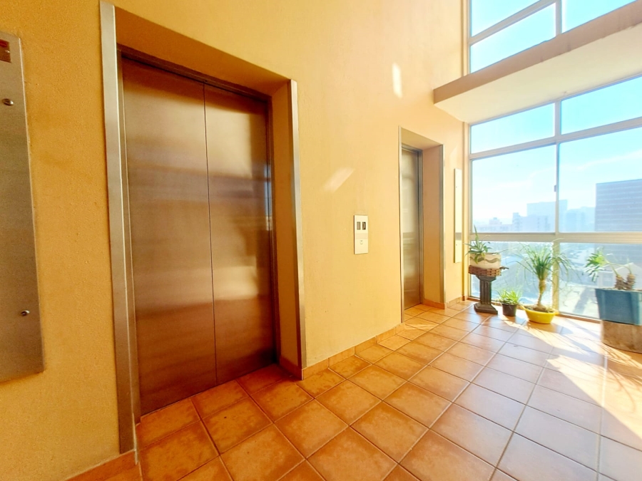 2 Bedroom Property for Sale in Durban Central KwaZulu-Natal