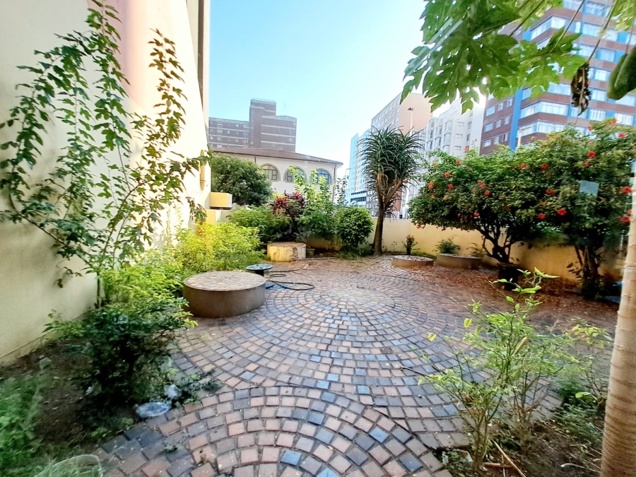 2 Bedroom Property for Sale in Durban Central KwaZulu-Natal