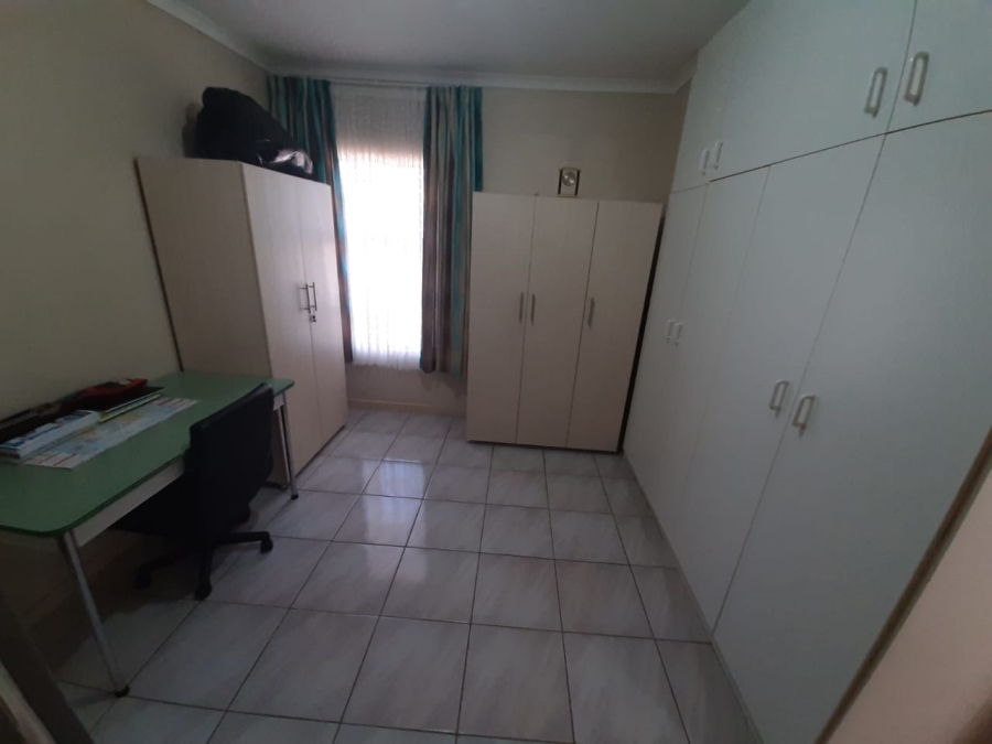 3 Bedroom Property for Sale in Lennoxton KwaZulu-Natal