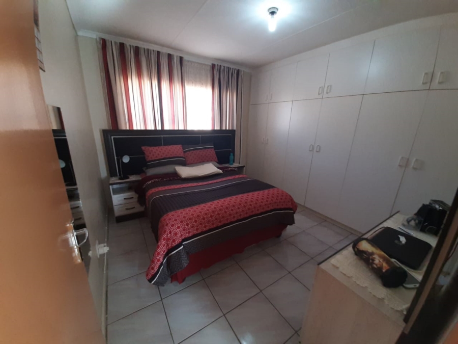 3 Bedroom Property for Sale in Lennoxton KwaZulu-Natal