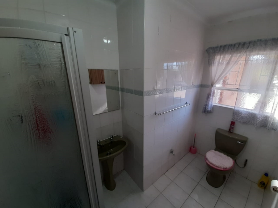 3 Bedroom Property for Sale in Lennoxton KwaZulu-Natal