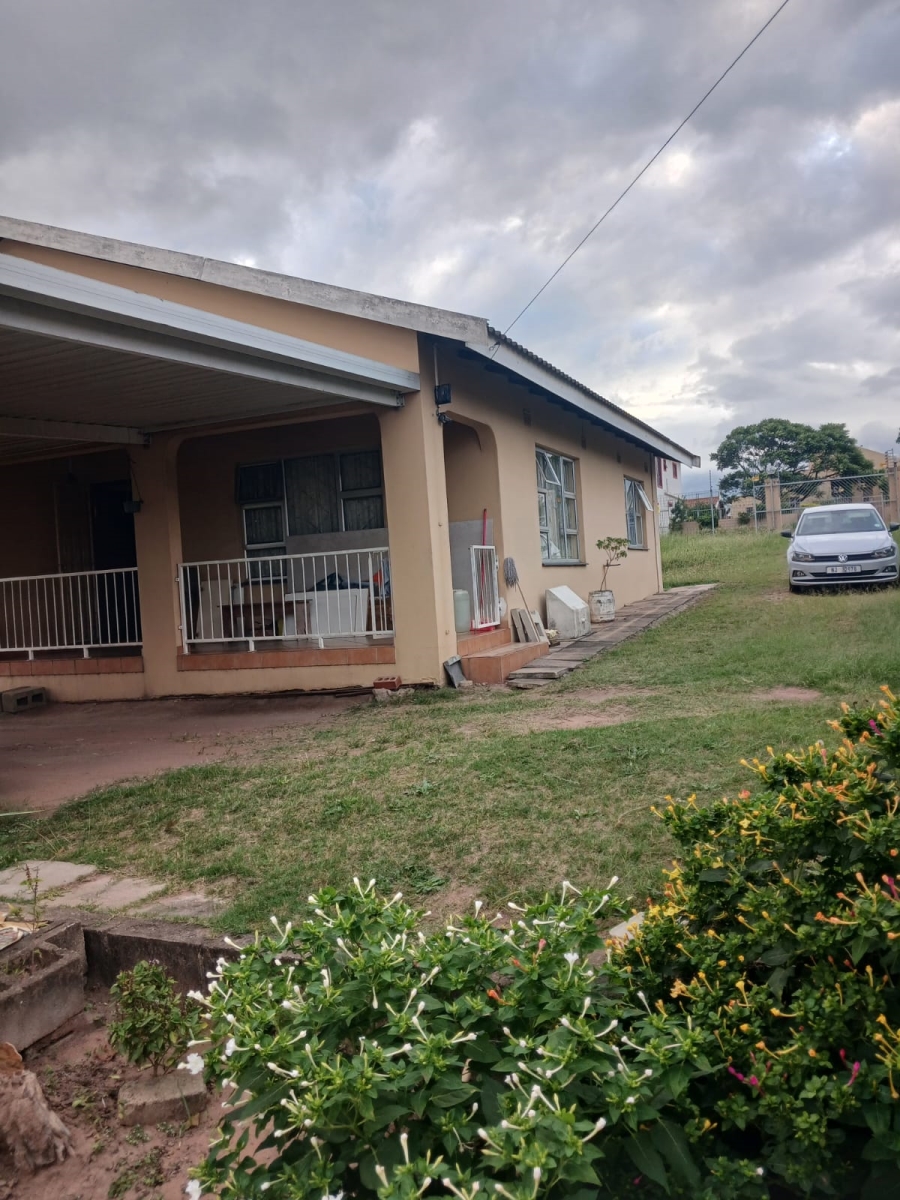 2 Bedroom Property for Sale in Dawncrest KwaZulu-Natal