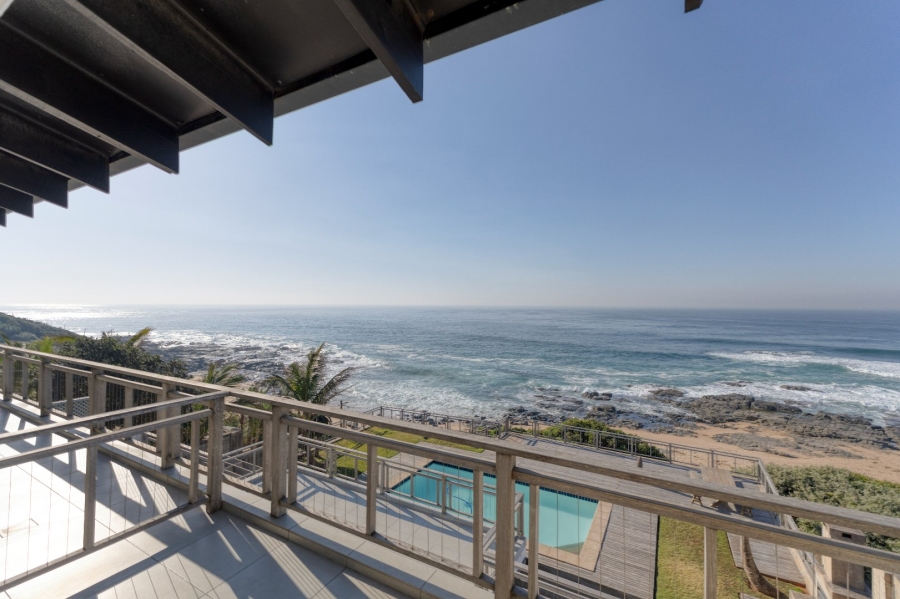 6 Bedroom Property for Sale in Tinley Manor KwaZulu-Natal