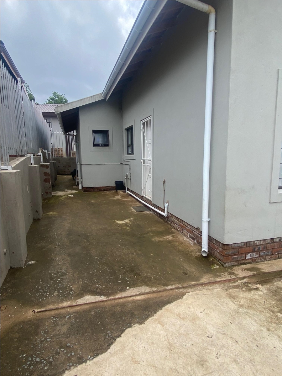3 Bedroom Property for Sale in Woodlands KwaZulu-Natal