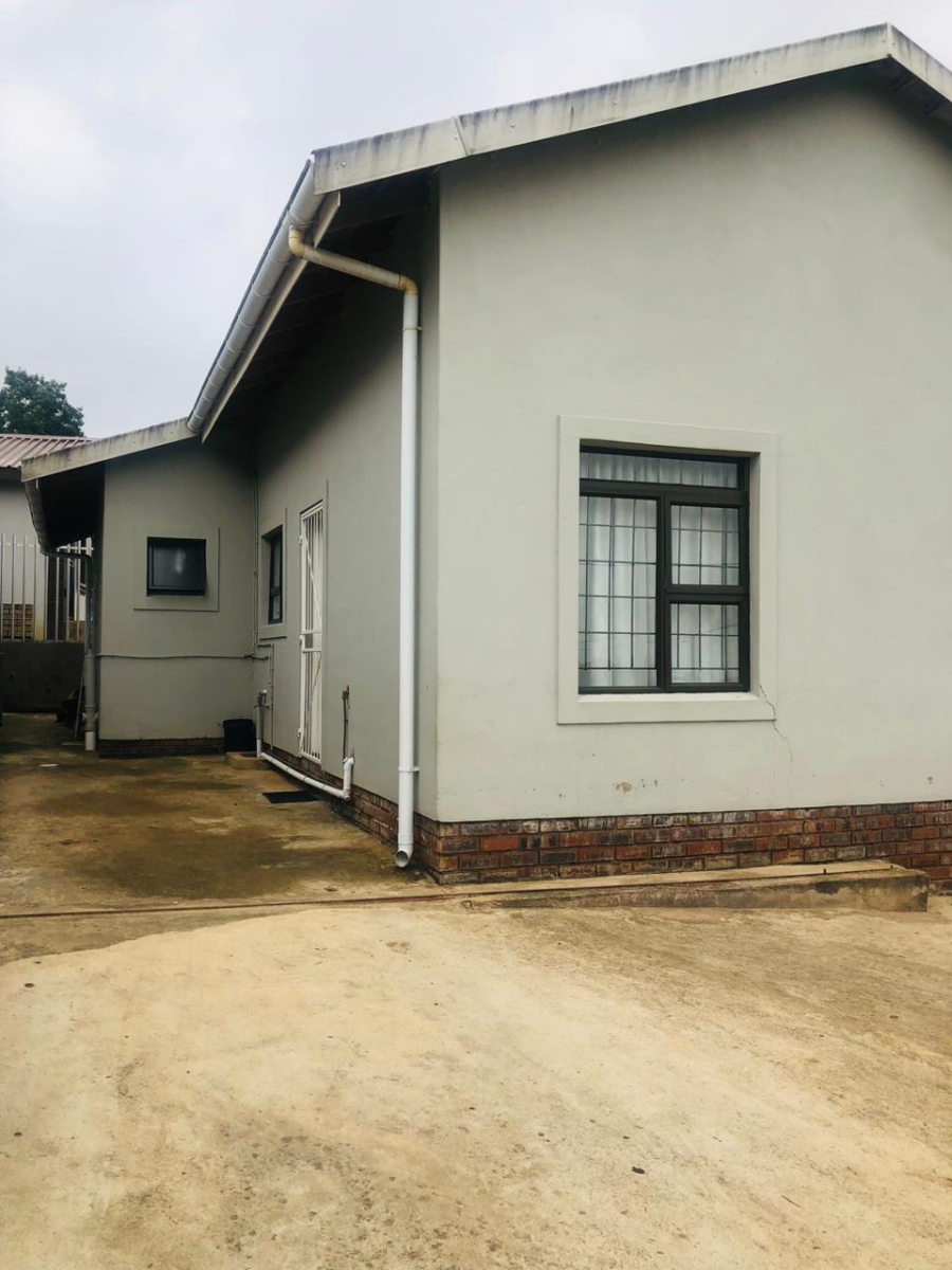 3 Bedroom Property for Sale in Woodlands KwaZulu-Natal
