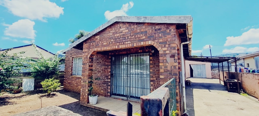 3 Bedroom Property for Sale in Raisethorpe KwaZulu-Natal