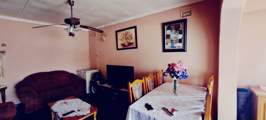 3 Bedroom Property for Sale in Raisethorpe KwaZulu-Natal