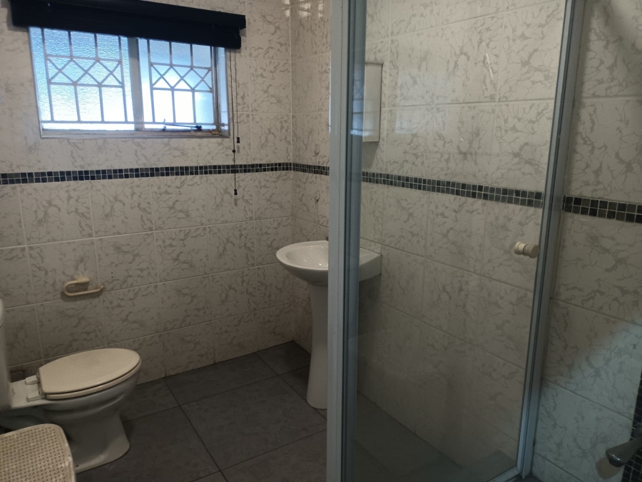 3 Bedroom Property for Sale in Sherwood KwaZulu-Natal