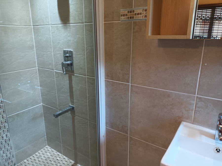 3 Bedroom Property for Sale in Sherwood KwaZulu-Natal