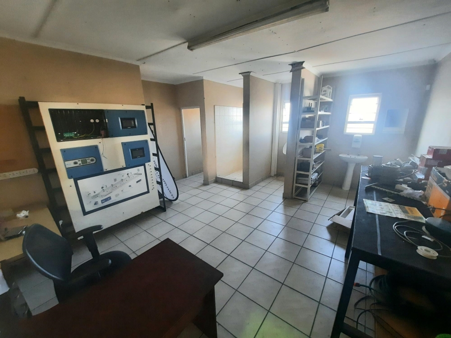 Commercial Property for Sale in Mkondeni KwaZulu-Natal