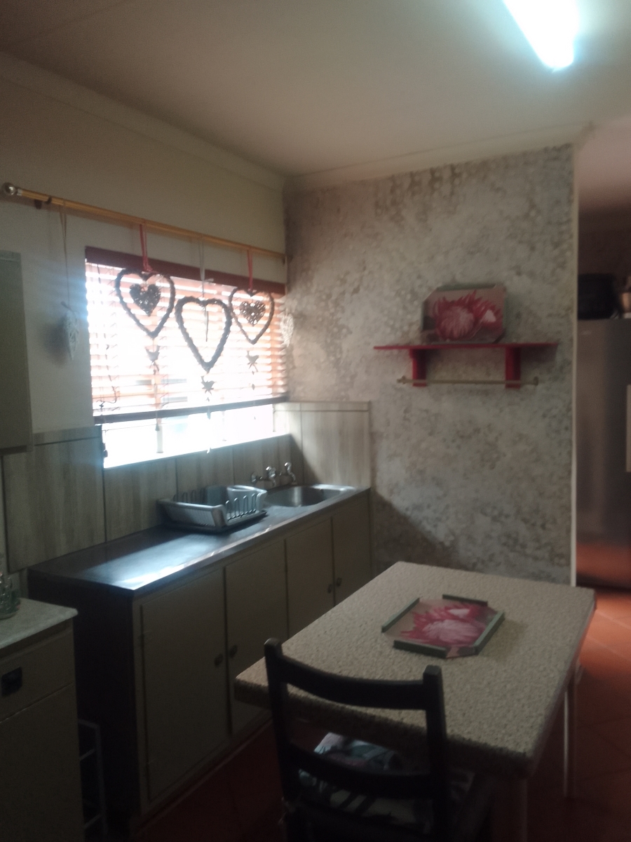 3 Bedroom Property for Sale in Sunnyridge KwaZulu-Natal