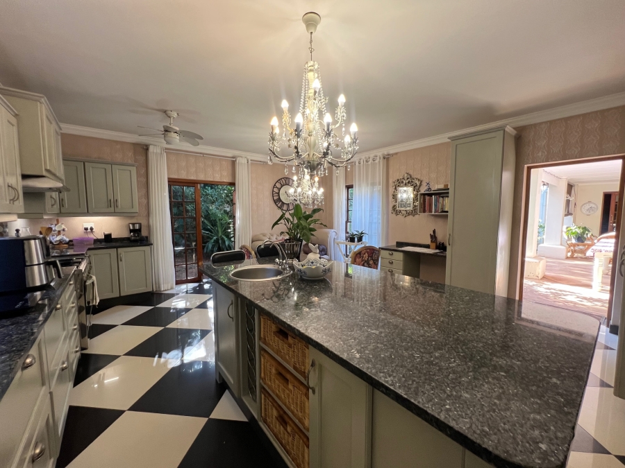 6 Bedroom Property for Sale in Mtunzini KwaZulu-Natal