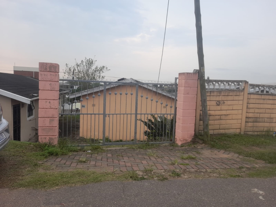 2 Bedroom Property for Sale in Umlazi W KwaZulu-Natal