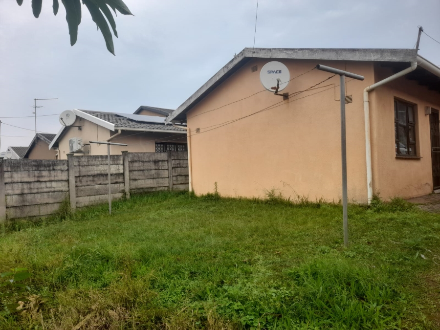 2 Bedroom Property for Sale in Umlazi W KwaZulu-Natal
