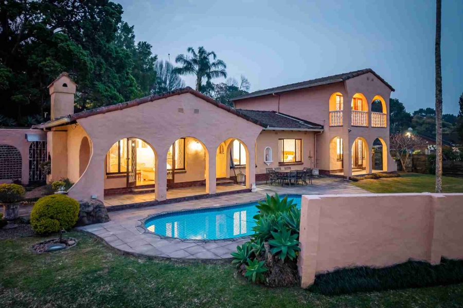 4 Bedroom Property for Sale in Kloof KwaZulu-Natal