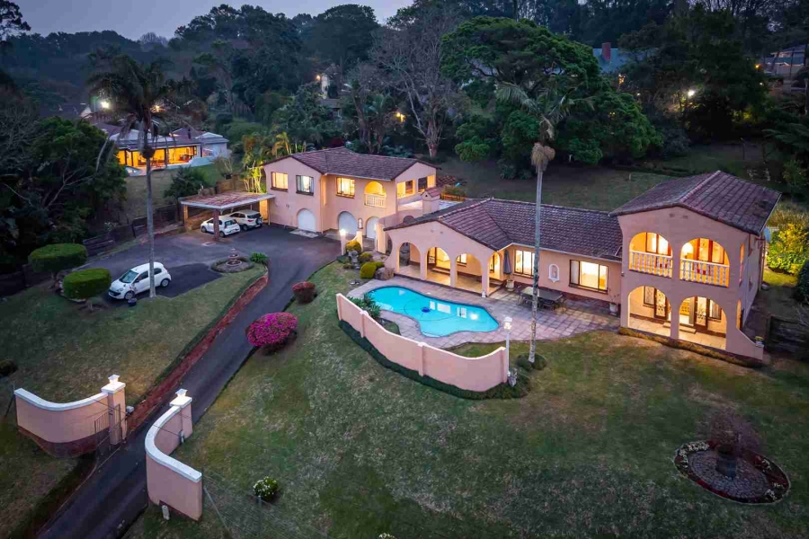 4 Bedroom Property for Sale in Kloof KwaZulu-Natal
