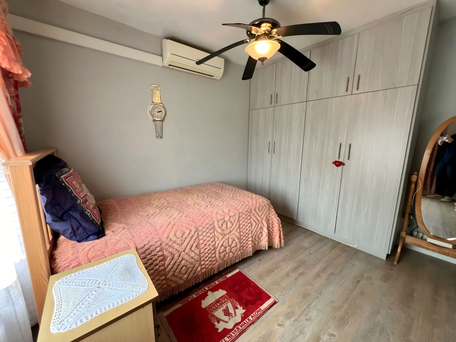 2 Bedroom Property for Sale in Sunningdale KwaZulu-Natal