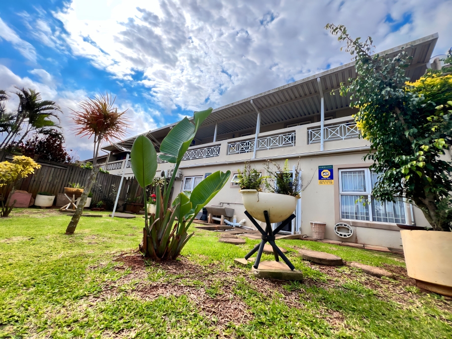 2 Bedroom Property for Sale in Sunningdale KwaZulu-Natal