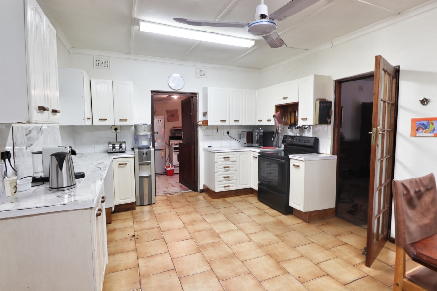 9 Bedroom Property for Sale in St Lucia KwaZulu-Natal