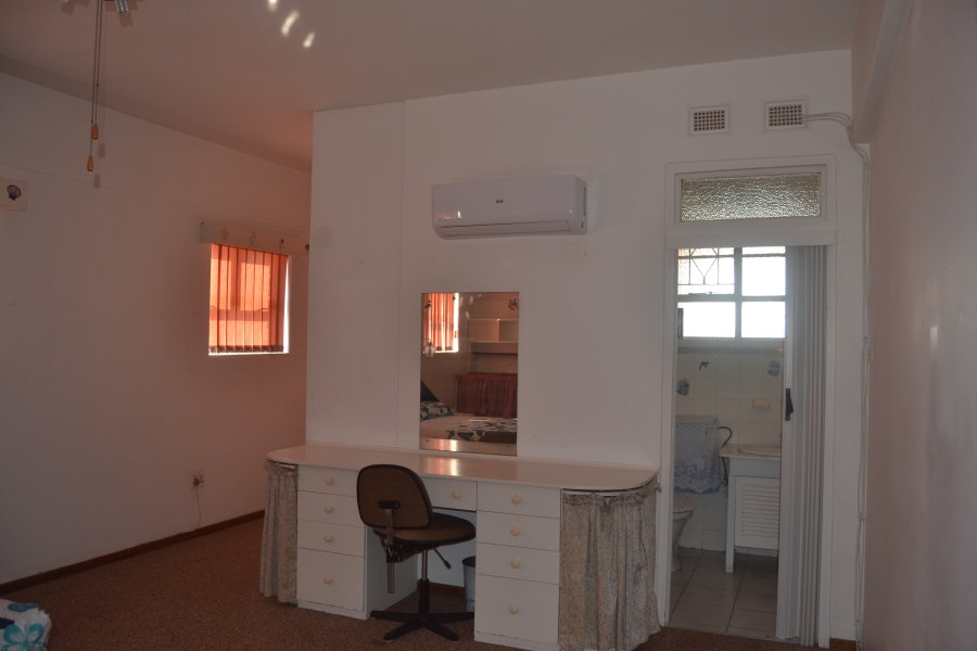 2 Bedroom Property for Sale in Scottburgh Central KwaZulu-Natal