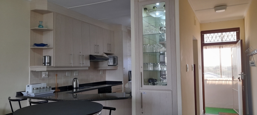 2 Bedroom Property for Sale in Uvongo Beach KwaZulu-Natal