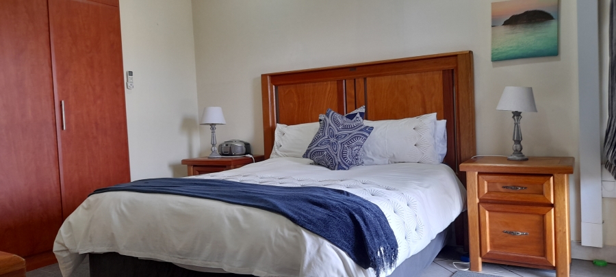 2 Bedroom Property for Sale in Uvongo Beach KwaZulu-Natal