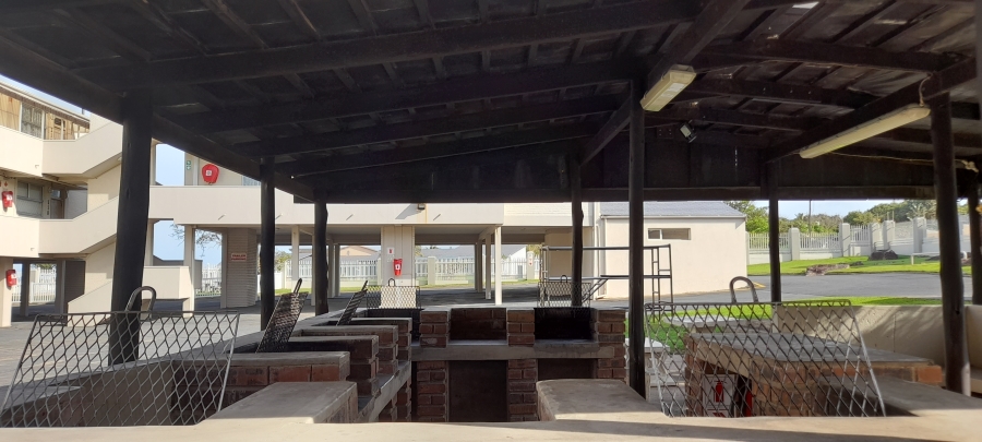 2 Bedroom Property for Sale in Uvongo Beach KwaZulu-Natal
