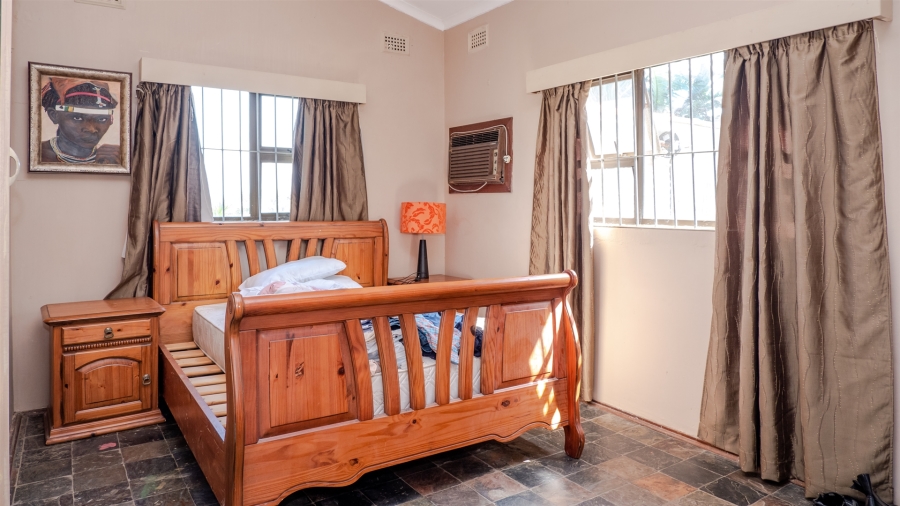 3 Bedroom Property for Sale in Tugela Mouth KwaZulu-Natal